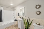 Photo - Vista Palms Apartments