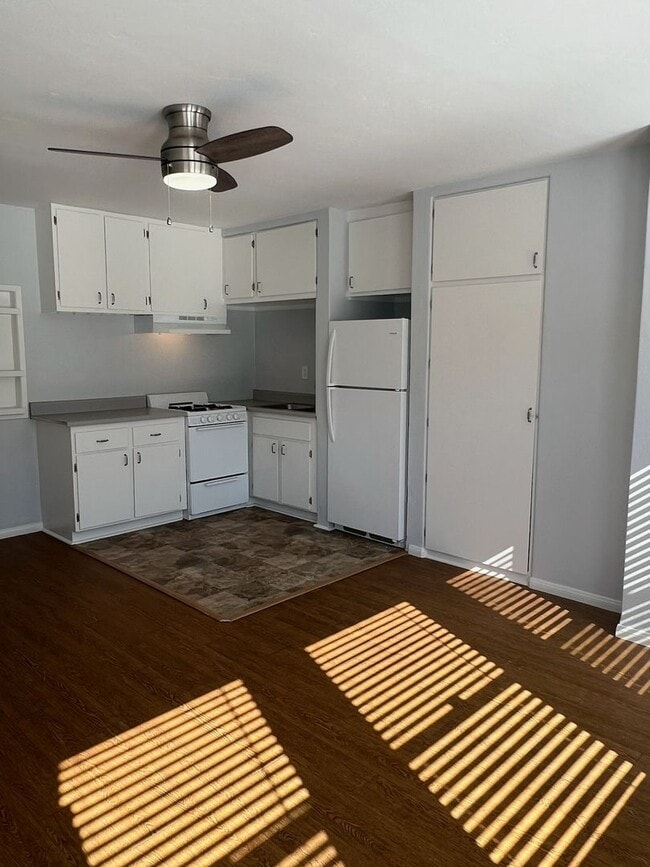 Photo - 272 Landis Ave Unit A