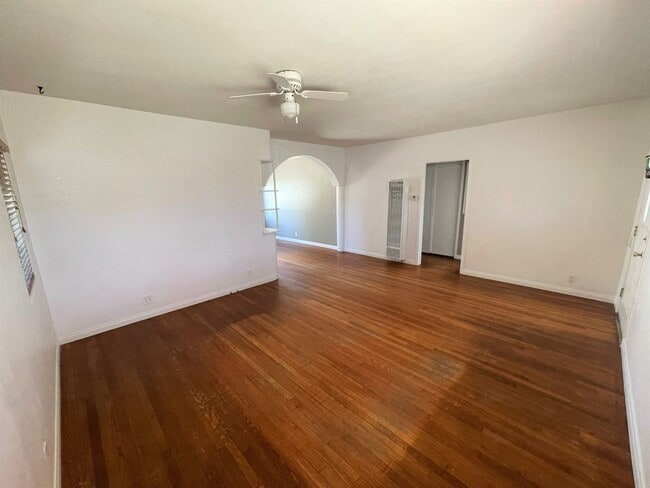 Photo - Midtown Ventura Bungalow