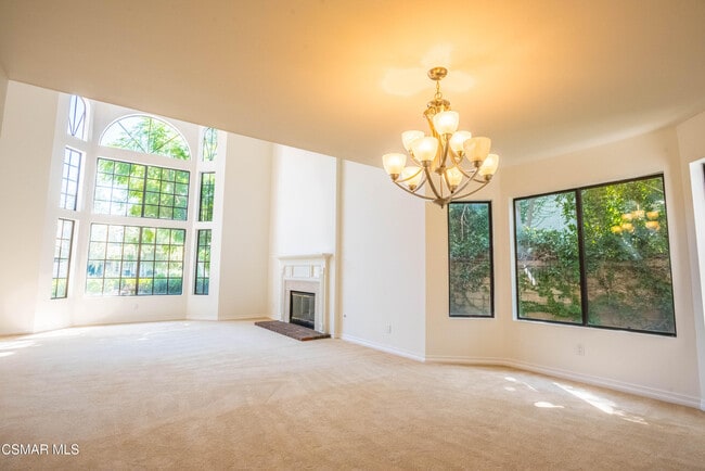 Photo - 5627 Middle Crest Dr