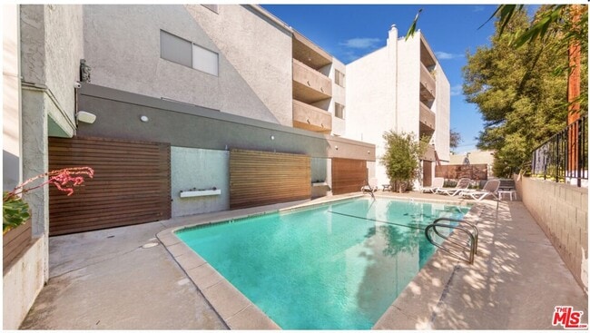 Photo - 5260 Bellingham Ave Unit 207