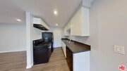 Photo - 525 N Sycamore Ave Unit 321