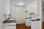 Photo - 1880 Locust Ave Apartments