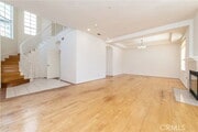 Photo - 326 Genoa St