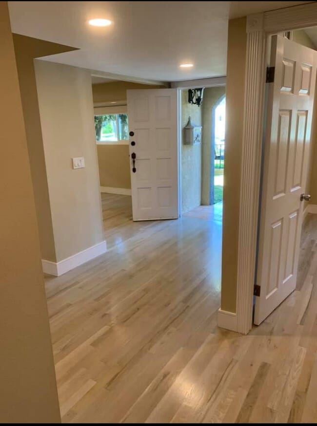 Photo - 12244 Magnolia Blvd Unit 1