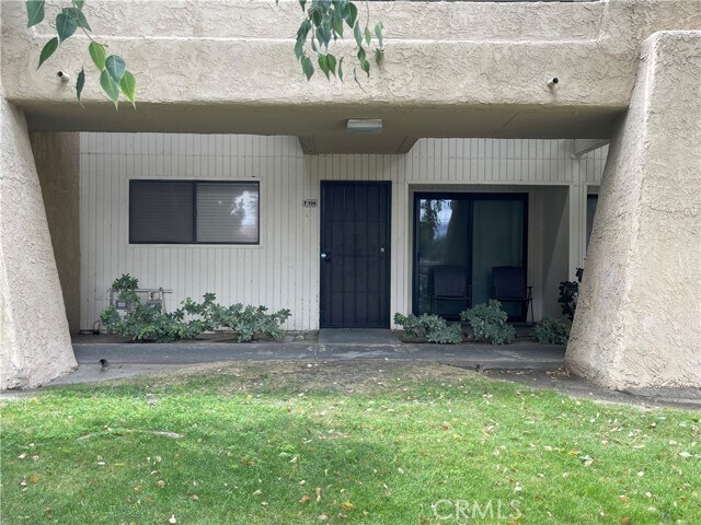 Building Photo - 2812 N Auburn Ct Unit F104