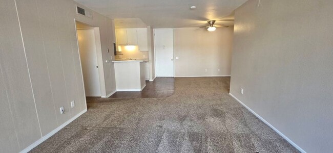 Photo - Large 2 Bedroom Condo in Fashion Valley!! With 2 Parking Spaces Unit 309