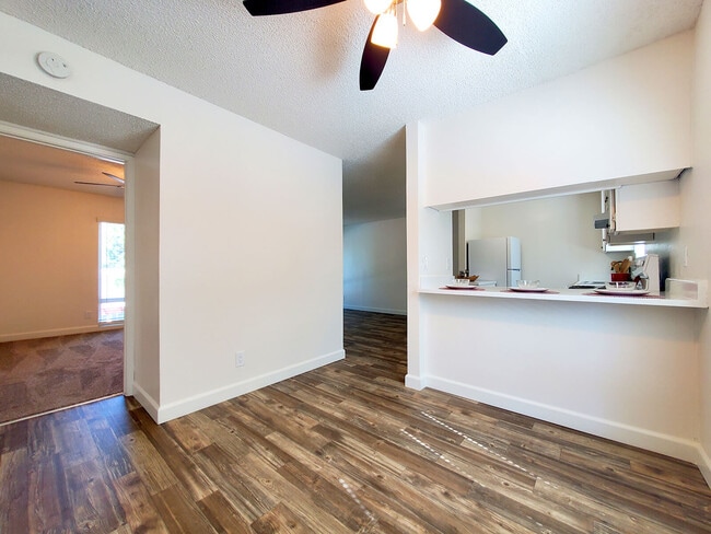 Photo - Alpine Terrace Apartments