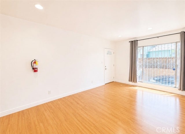 Photo - 1372 W 36th St Unit 3