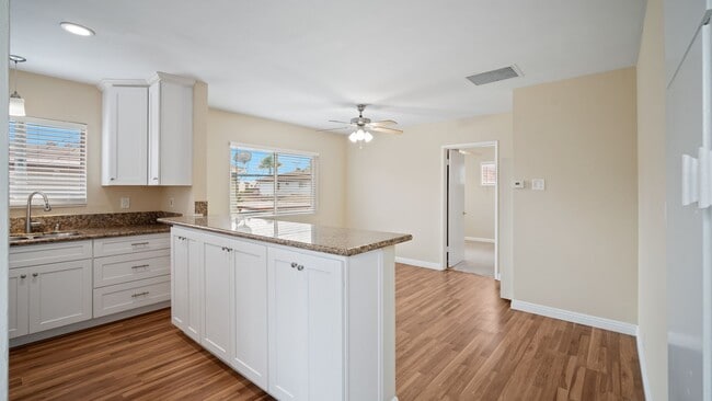 Photo - 124-126 4th Street Duplex Unit 126