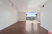 Photo - 100 S Doheny Dr Condo Unit 722