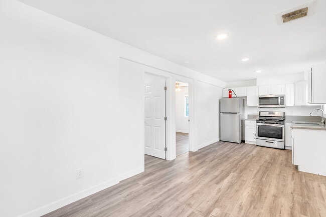 Photo - 8910 Avalon Blvd Unit 8910 S Avalon Blvd