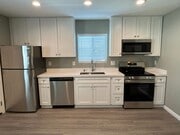 Photo - 1 Bed/1 Bath Newly Renovated Unit 4671