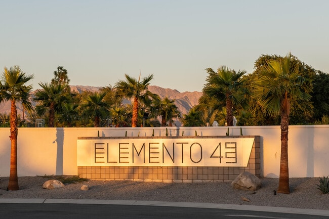 Photo - 80883 Elemento Ln