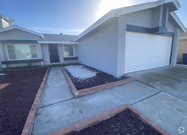 Building Photo - 7847 Bacadi Dr Rental