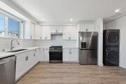 1297 1/2 7BR 7BA - 1297-1299 W 36th St Student Housing near USC