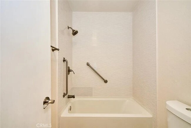 Photo - 2386 E Del Mar Blvd