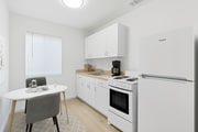 Photo - Vista Pines Apartments
