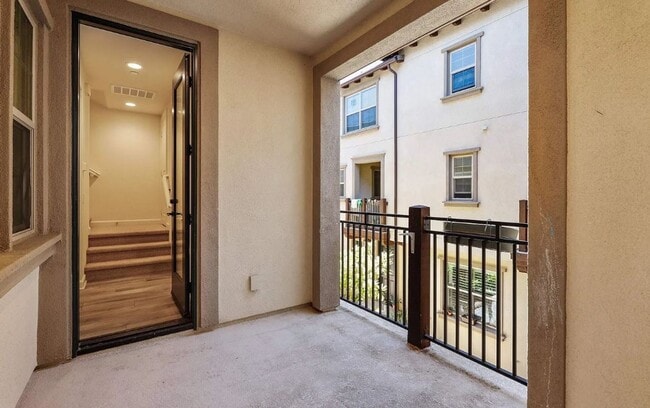 Photo - 908 Slate St