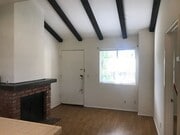 Photo - Stunning West Hills 1+1 Upper Unit