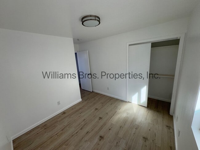 Photo - 1649 N Western Ave