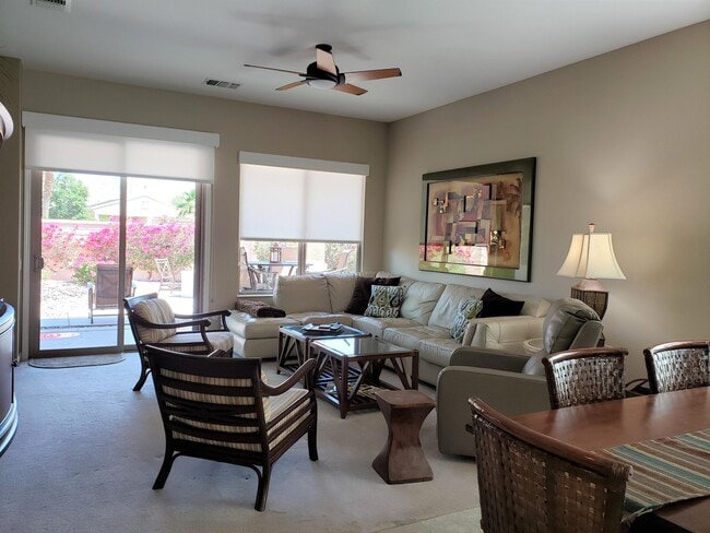 Photo - 81968 Avenida Bienvenida