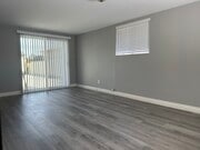 Photo - 21116 Denker Ave