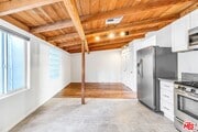 Photo - 1252 W 1st St Apartment Unit B