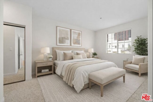 Photo - 1225 Armacost Ave