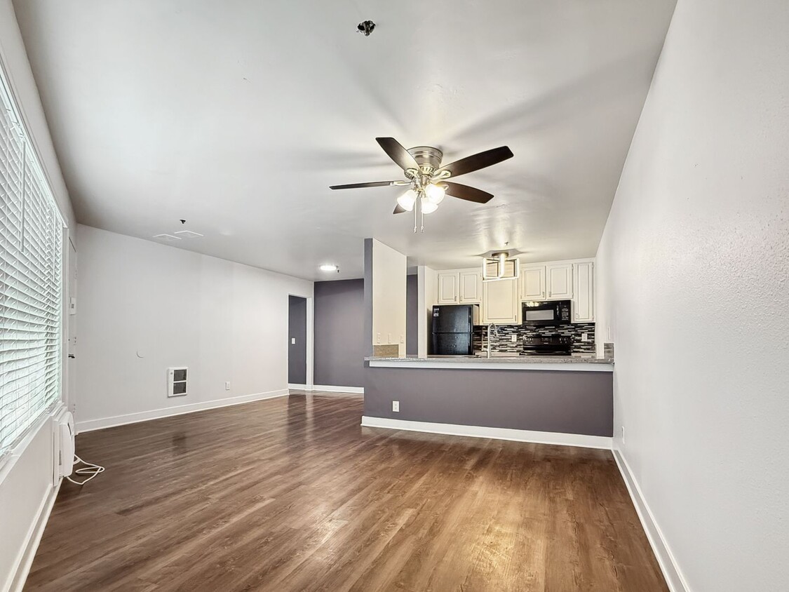 Floor Plan - 3810 2 Bed / 2 Bath - 9