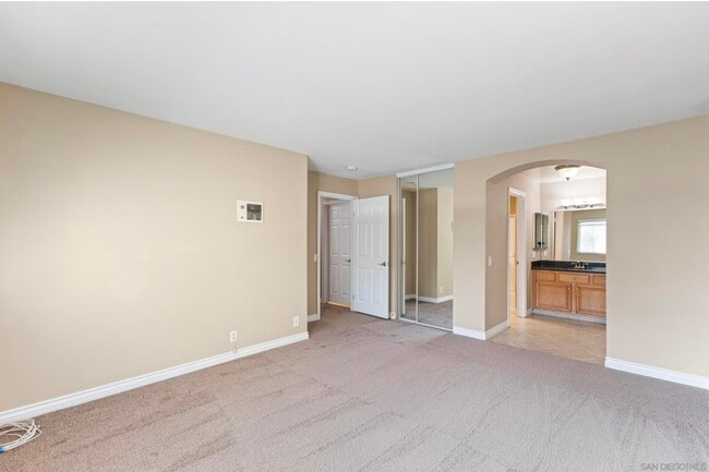 Photo - 9949 Erma Rd Unit 204