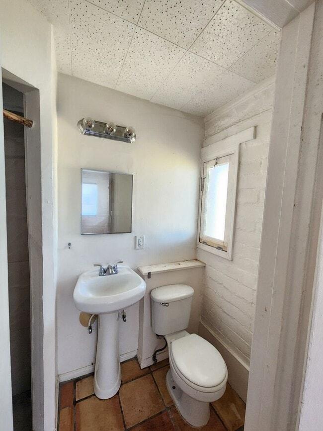 Photo - 73752 Crestview Dr Unit B