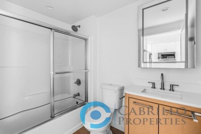 Photo - 6640 Valjean Ct Unit #1