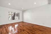 Photo - 212 W Grand Ave
