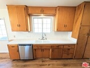 Photo - 324 E Benbow St