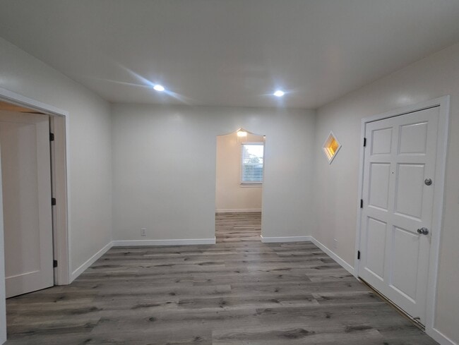 Photo - 648 Rose Ave Unit 648