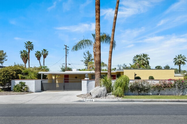 Building Photo - 74460 Fairway Dr