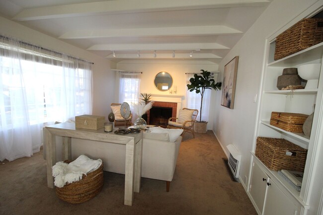 Photo - Charming Midtown Ventura Home- 3 Bedroom + 1.75 Bath Unit 130 Virginia Drive