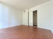 Photo - Spacious 3Bd/ 2Br in Canoga Park! Unit 179