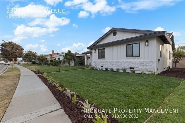 Photo - 23217 Anza Ave