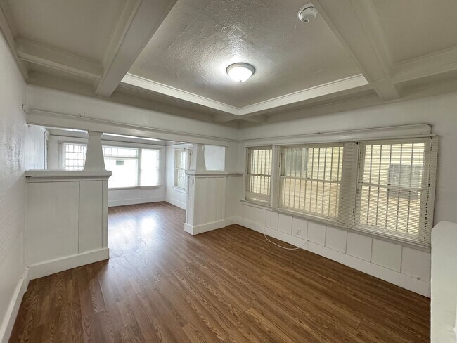 Photo - 458 W Vernon Ave Unit 458