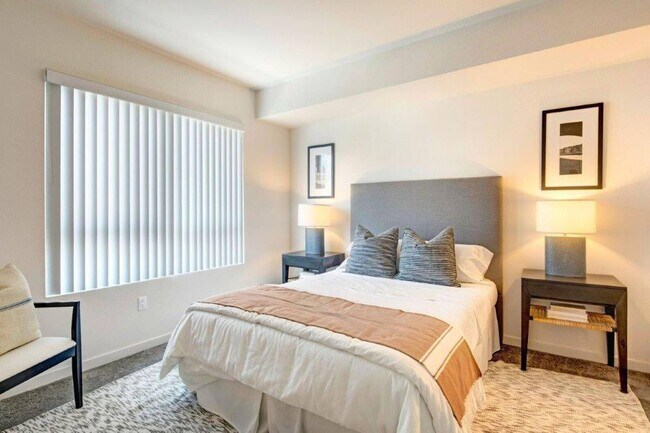 Photo - 5762 Morley St