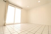 Photo - 129 35th St House