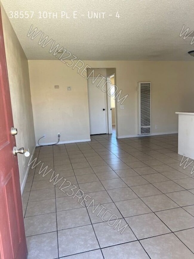 Photo - 38557 10th St E Apartment Unit 4