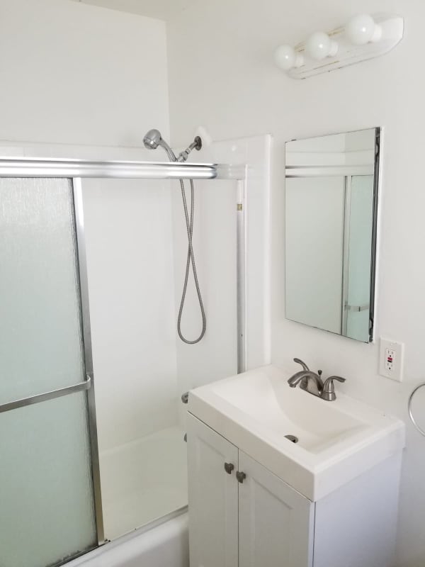 Photo - 14811 Vanowen St Unit 3