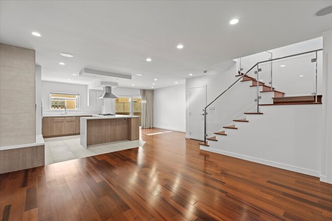 Photo - 1238 18th St Townhome