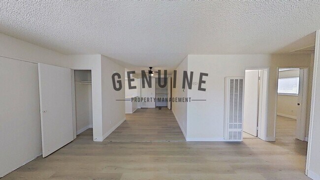 Photo - Cameo Ln Four-Plex Unit 3