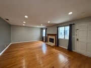 Photo - Beautiful 3bd 2.5 bath townhome