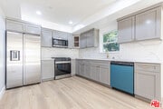 Photo - 5436 Romaine St