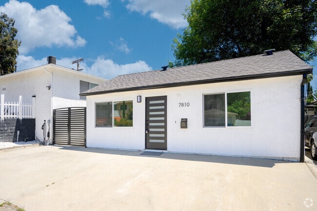 Building Photo - 7810 Forsythe St Rental